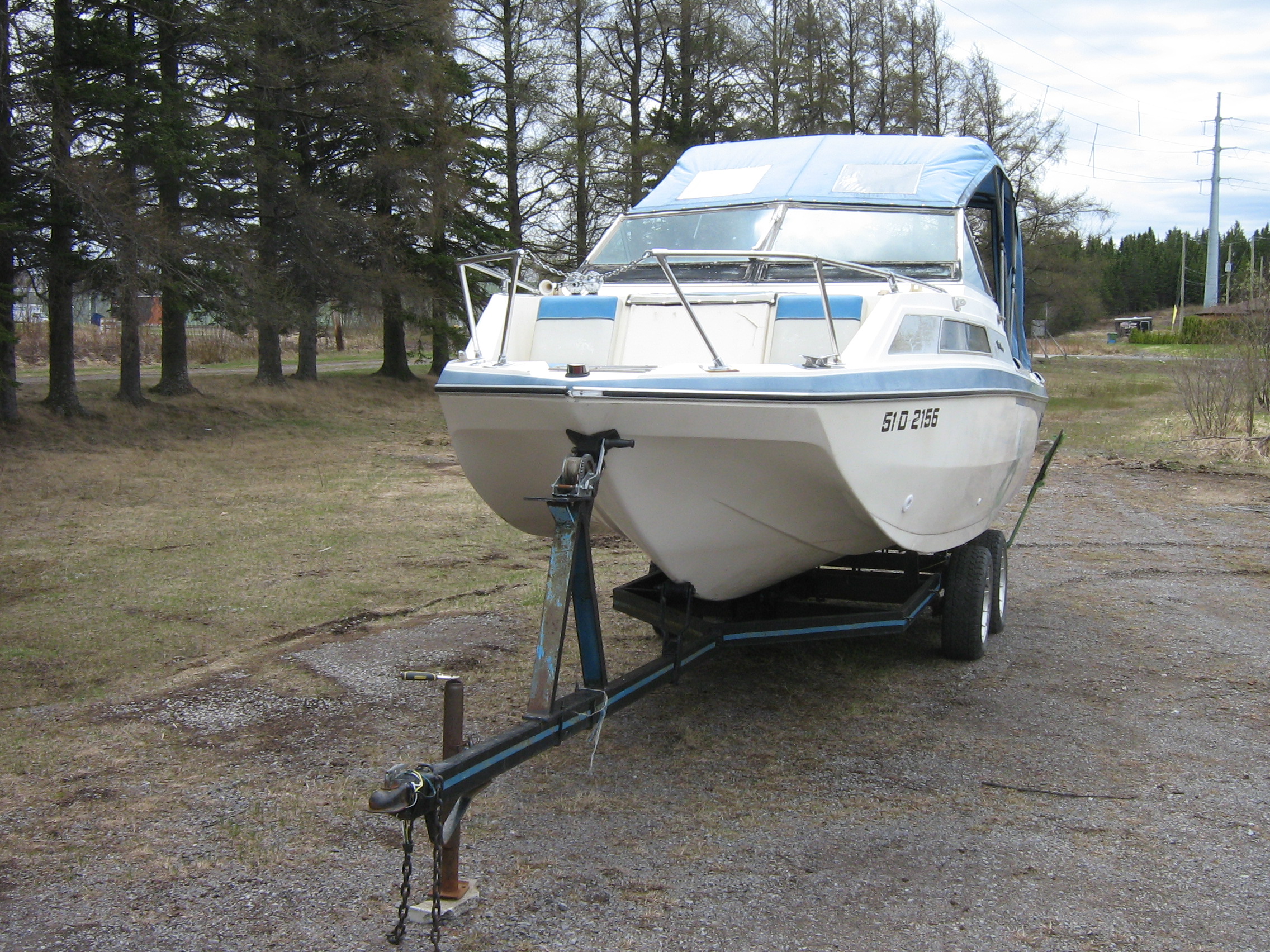 BATEAU GLASTRON